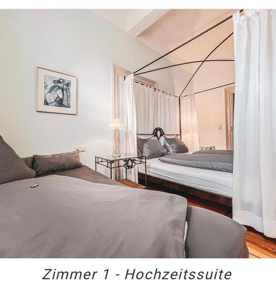 Hotel Weinstube Am Markt Gerolzhofen Екстериор снимка
