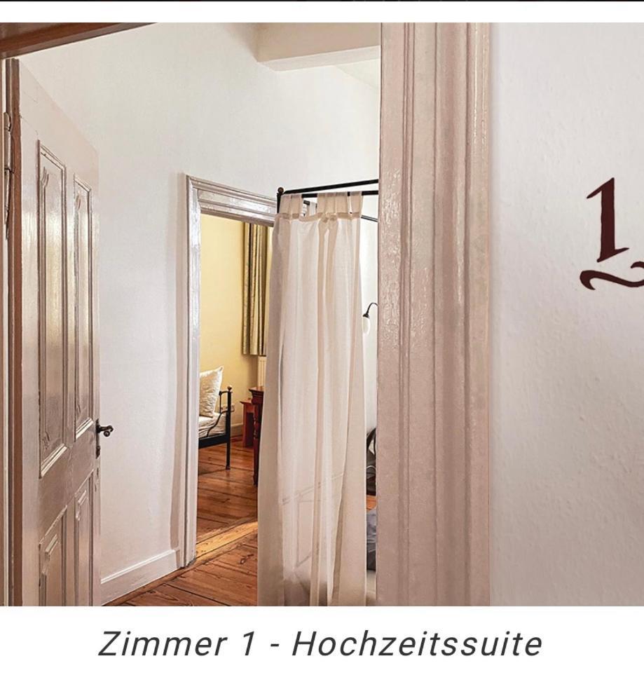 Hotel Weinstube Am Markt Gerolzhofen Екстериор снимка