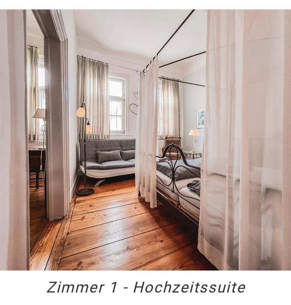 Hotel Weinstube Am Markt Gerolzhofen Екстериор снимка
